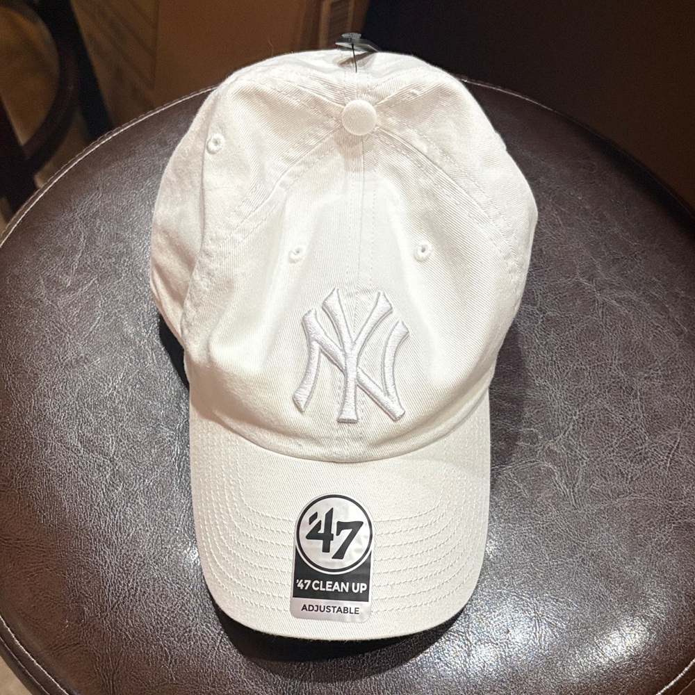 NWOT ‘47 Brand New York Yankees hat